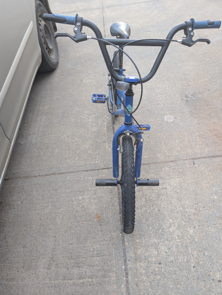 Kids' Blue BMX Bike - photo 2