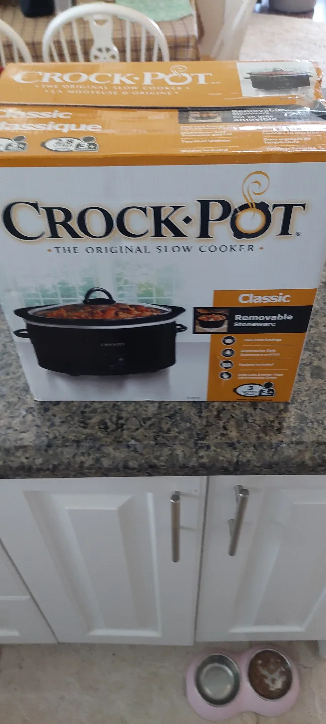 Crock-Pot Classic Slow Cooker thumbnail