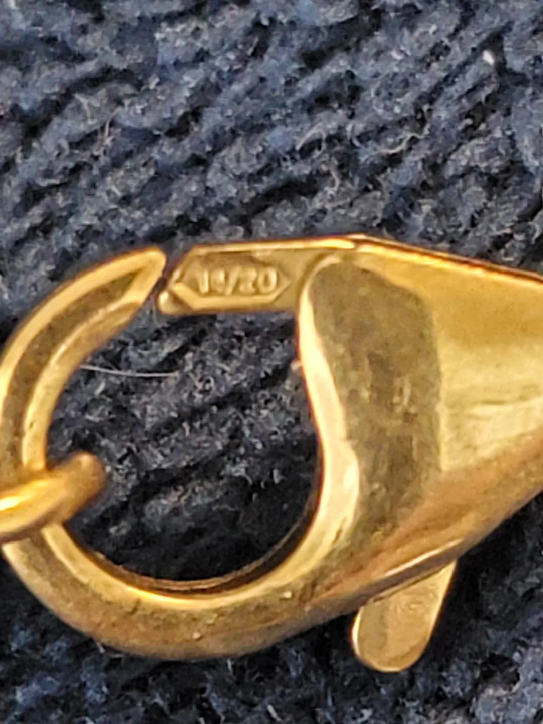 Gold Pated Necklace with White Stones and Pearls image indicator(2)