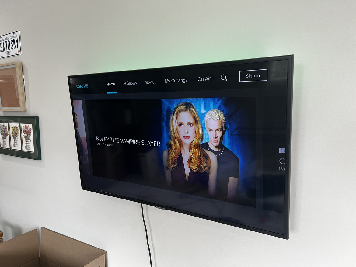 ✨✨ Samsung 42” Smart TV + LED Backlights + Rotating Wall Mount✨✨ - photo 5