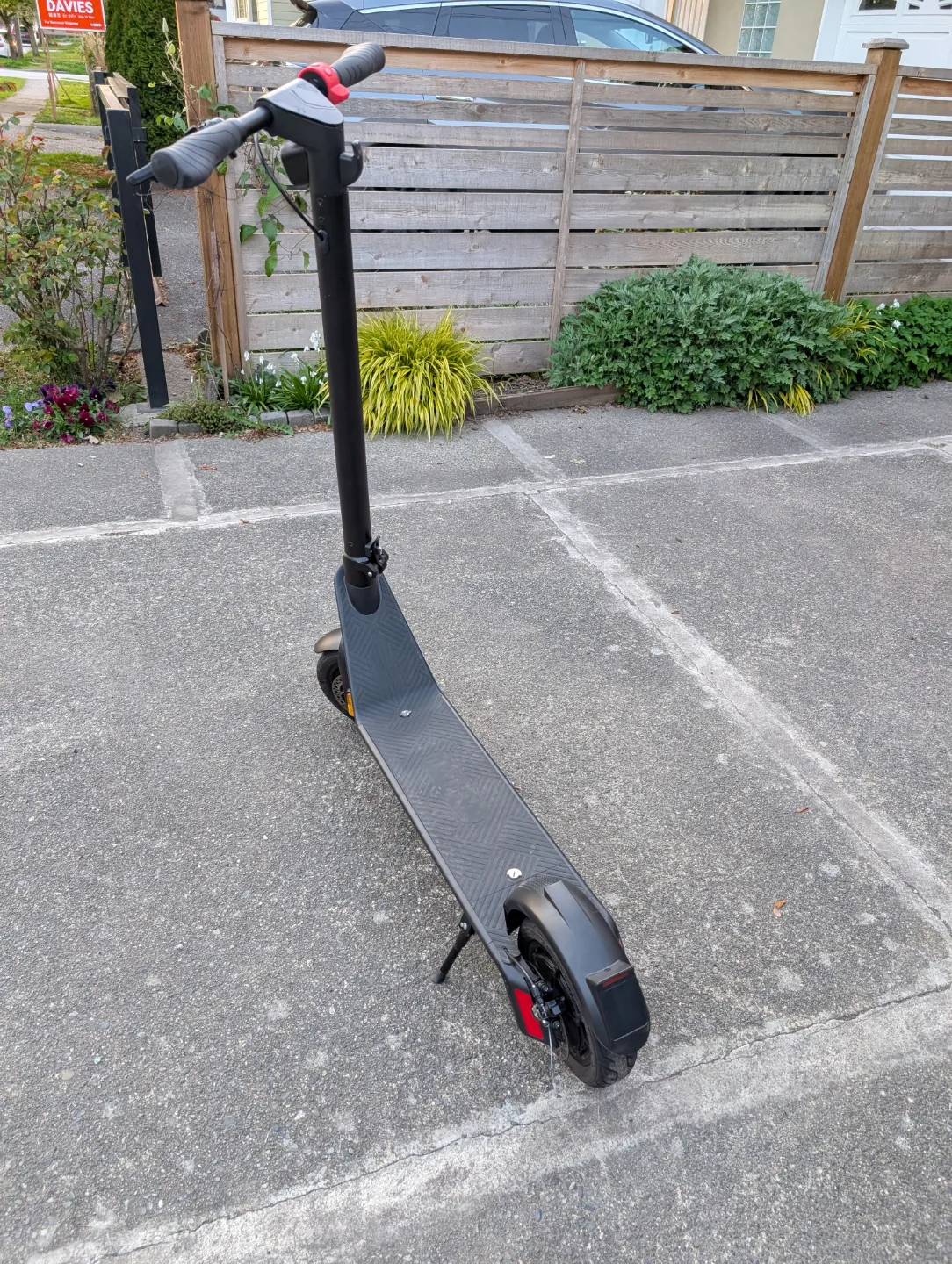 Electric Scooter -  Black image indicator(7)