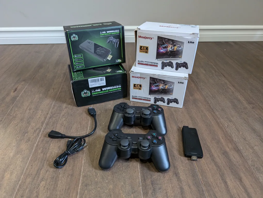 Game Stick Lite 4K Retro Gaming System - 2 Wireless Controllers image indicator(2)