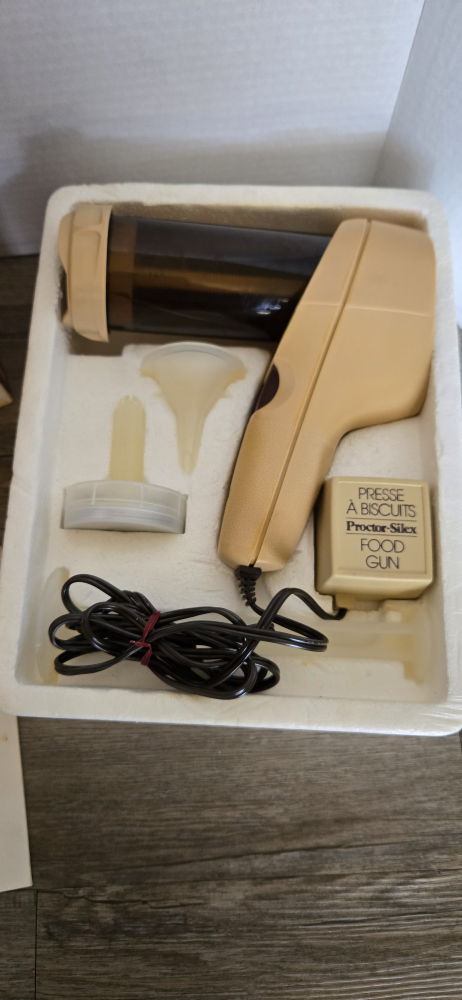 Vintage Proctor-Silex Electric Food Gun#Freecycle - photo 2