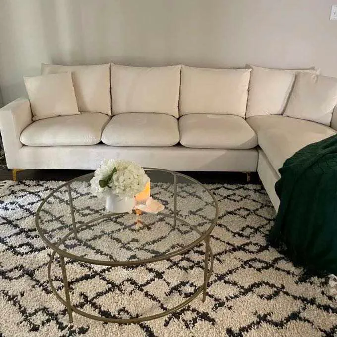 Modern Sectional Sofa - image indicator(4)