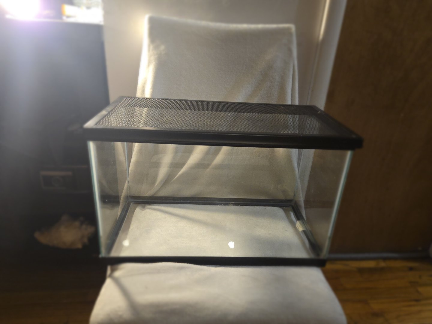 10 Gallon Glass Aquarium Tank with Mesh Lid