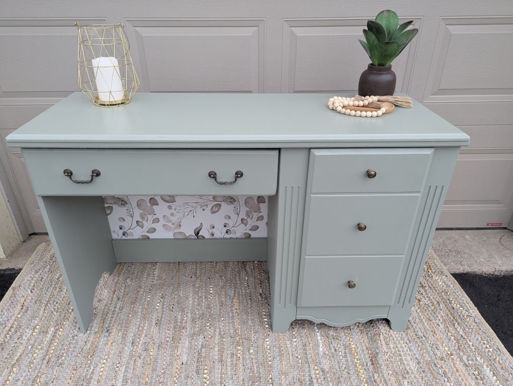 Newly refinished French Provincial desk - photo 2