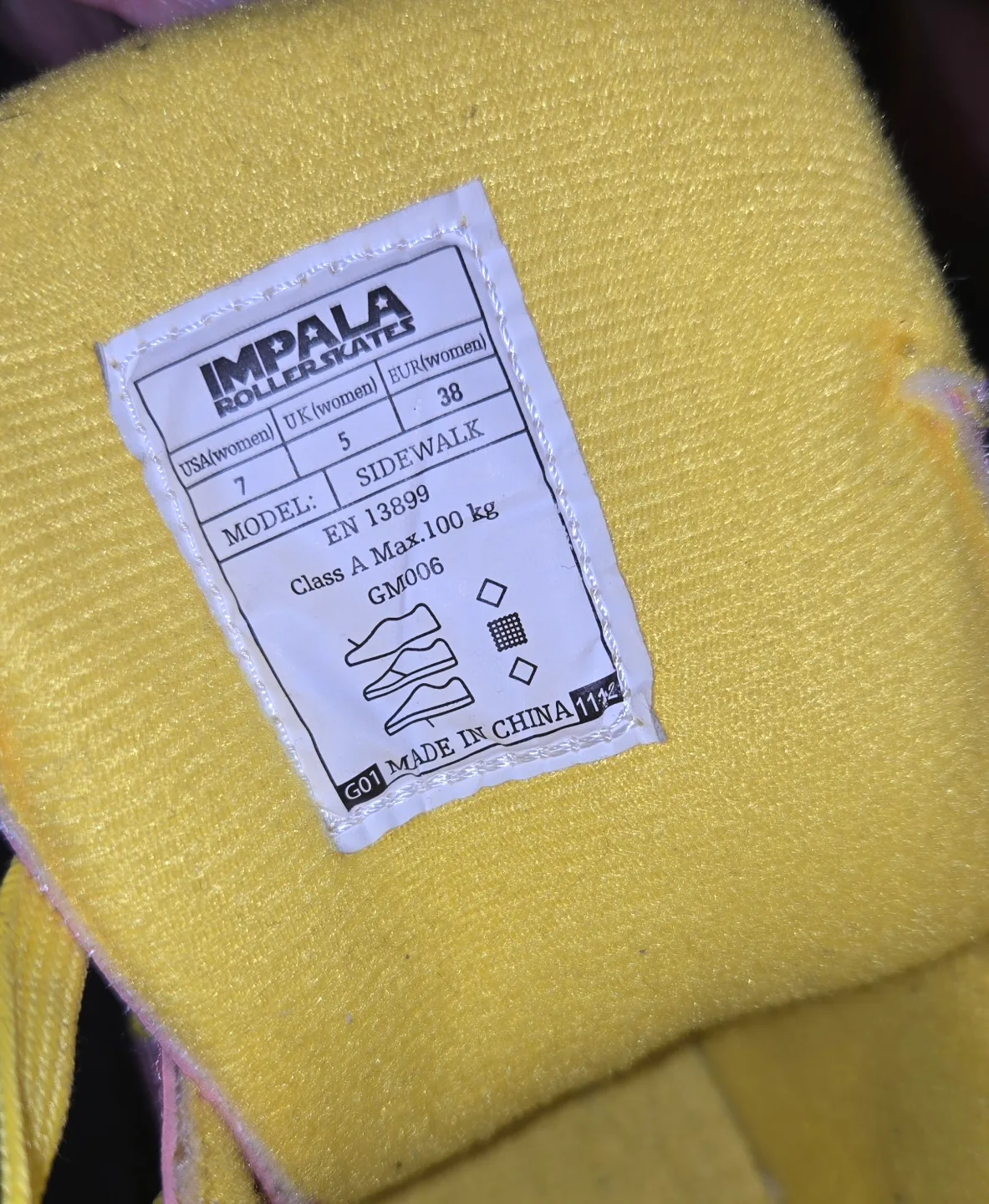 Impala Rollerskates-Size 7 image indicator(2)