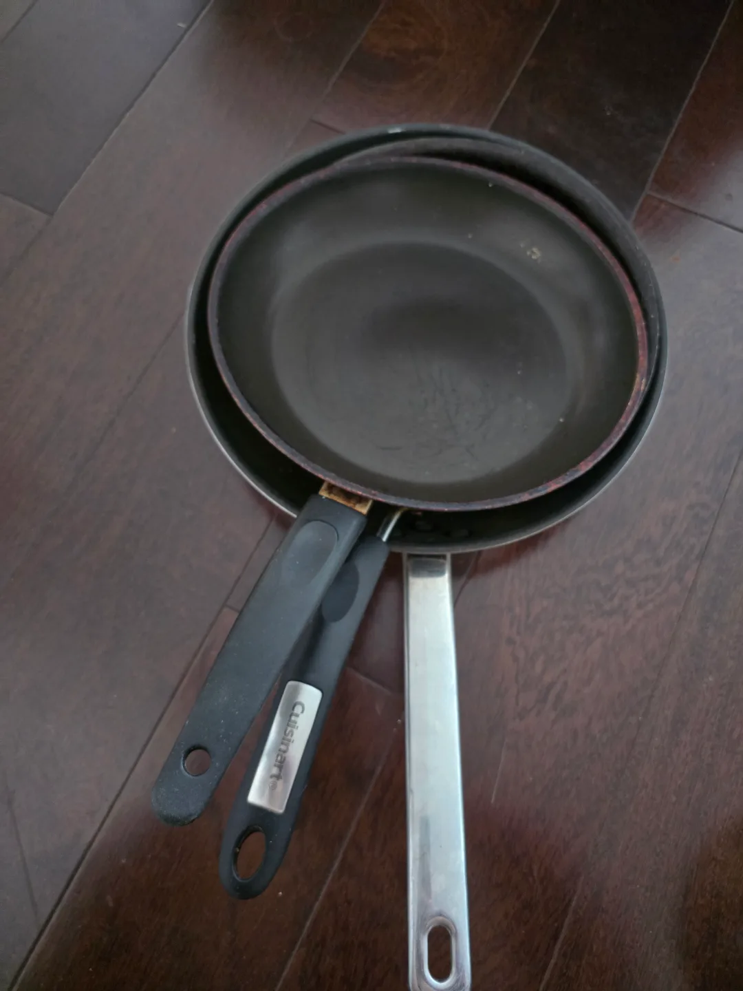 free Frying Pans - Set of 3 thumbnail