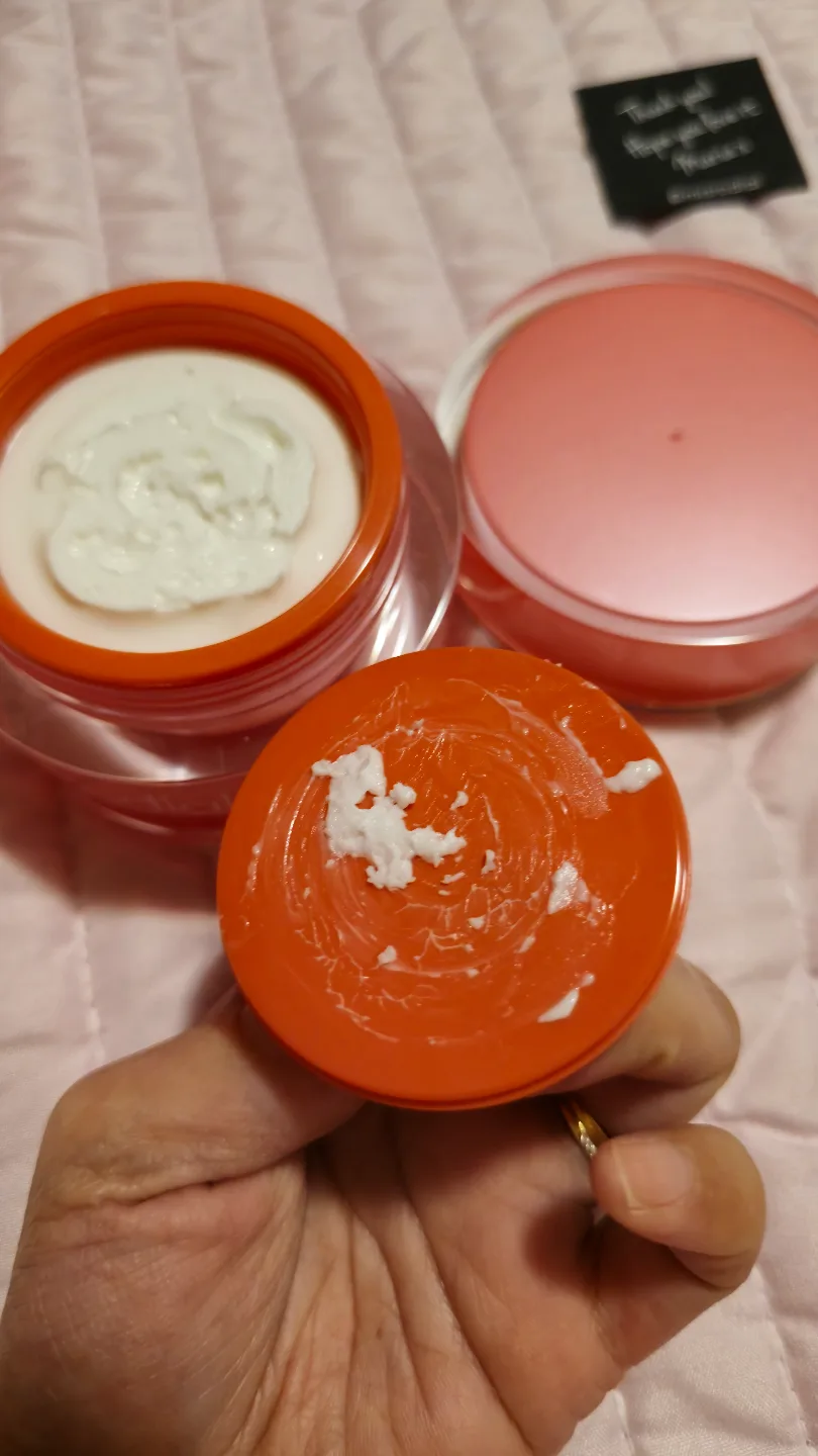 Rodial Dragon's Blood Velvet Cream image indicator(3)