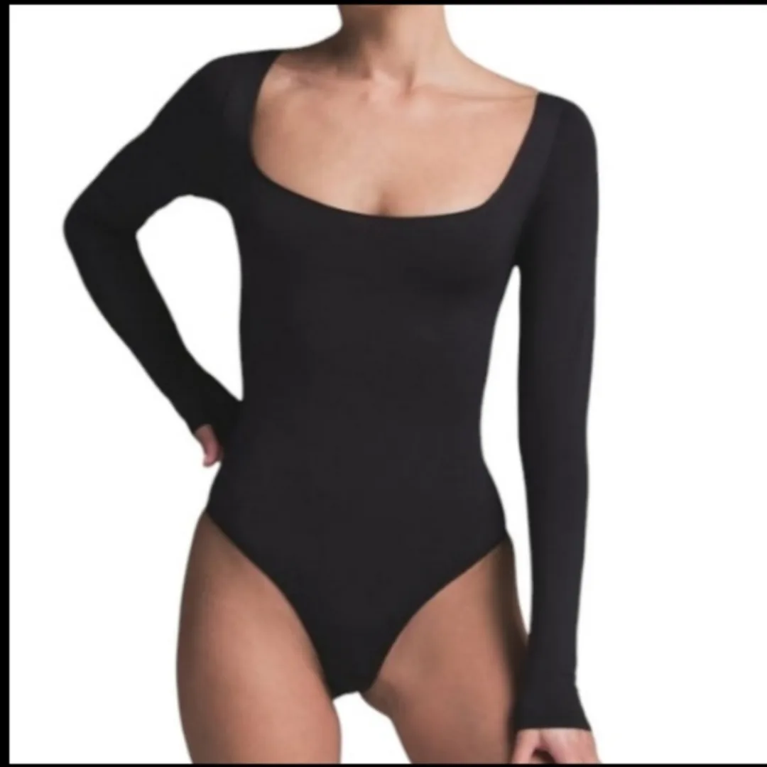 SKIMS Essential Long Sleeve Bodysuit image indicator(9)