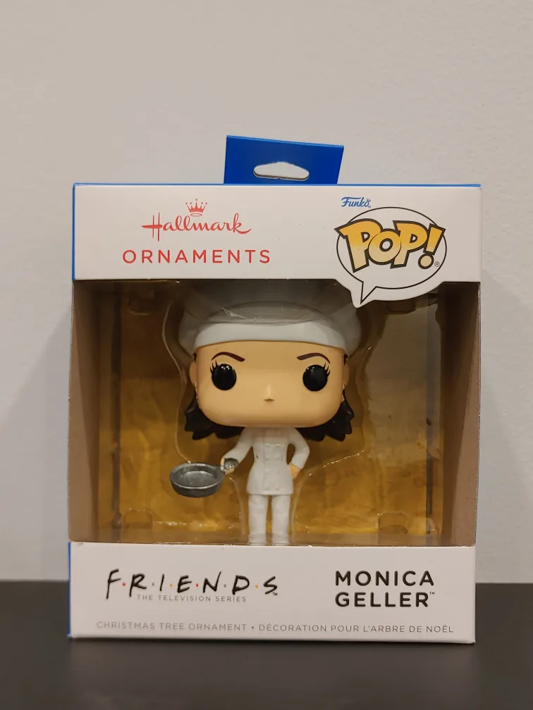 Hallmark Ornaments POP! "Friends" image indicator(3)