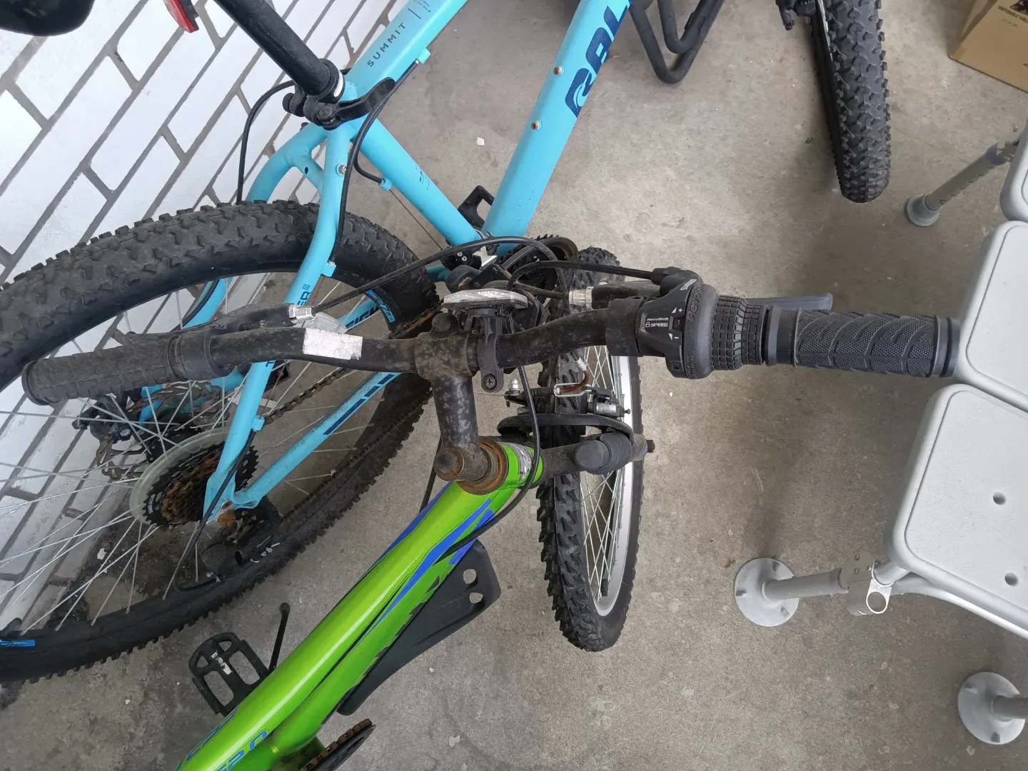 CCM FS20 Kids' Bike - 6 Speed image indicator(2)