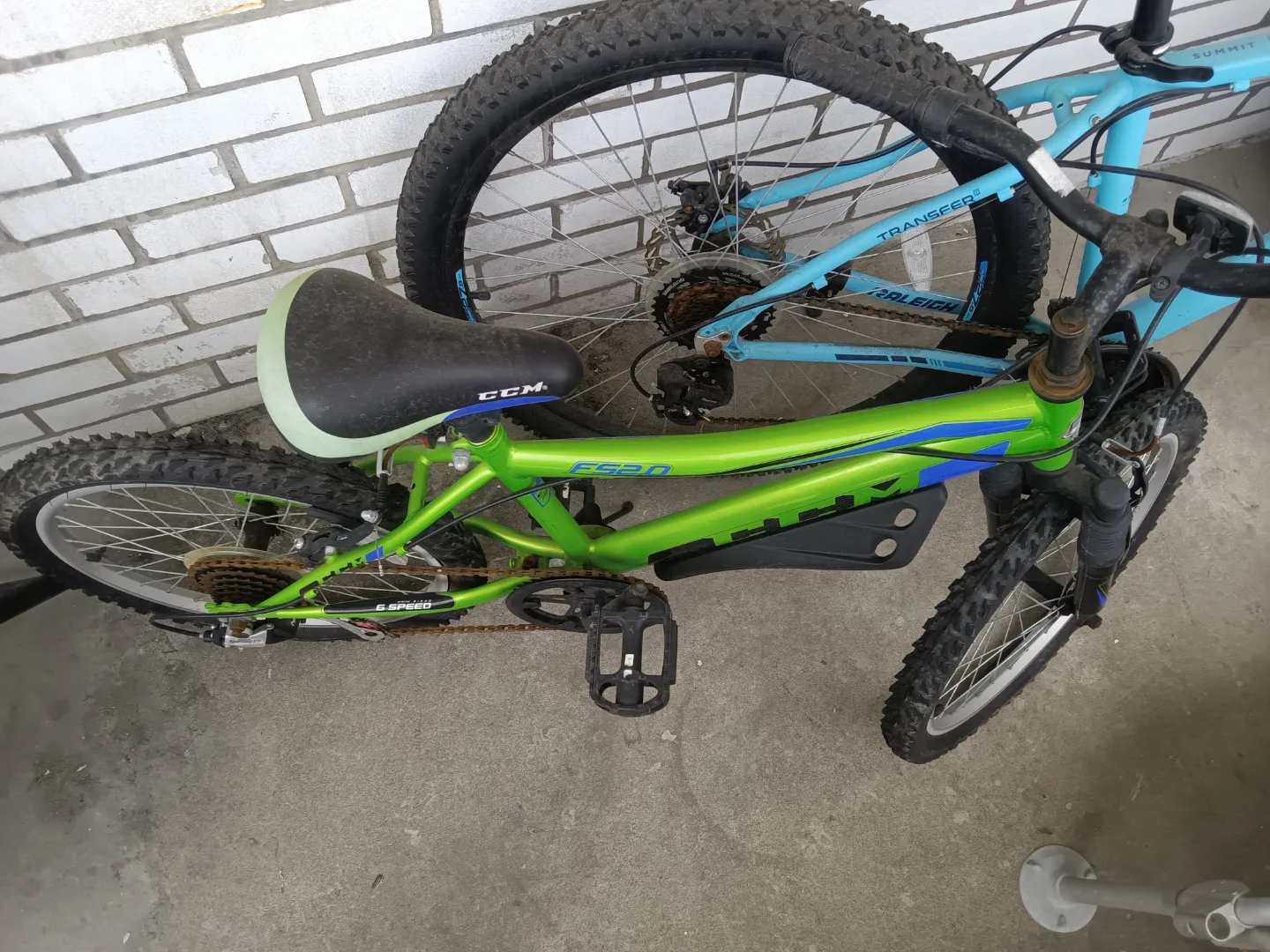 CCM FS20 Kids' Bike - 6 Speed image indicator(4)