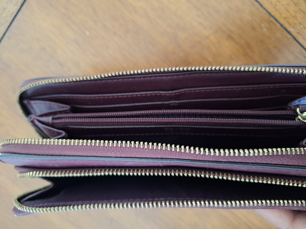 Coach Leather Zip Around Wallet - photo 2