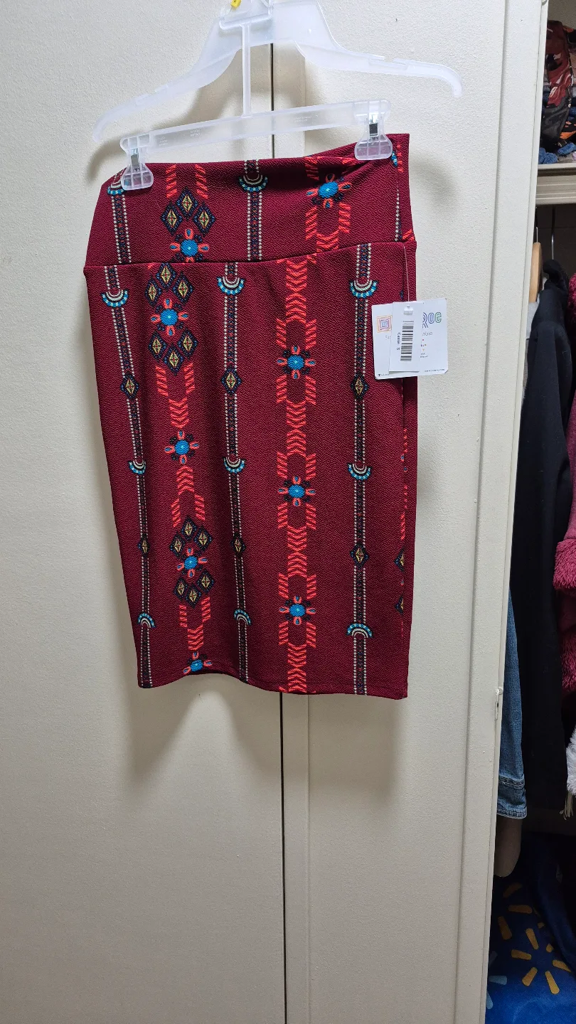 LuLaRoe Red Tribal Print Skirt ( cassie) thumbnail
