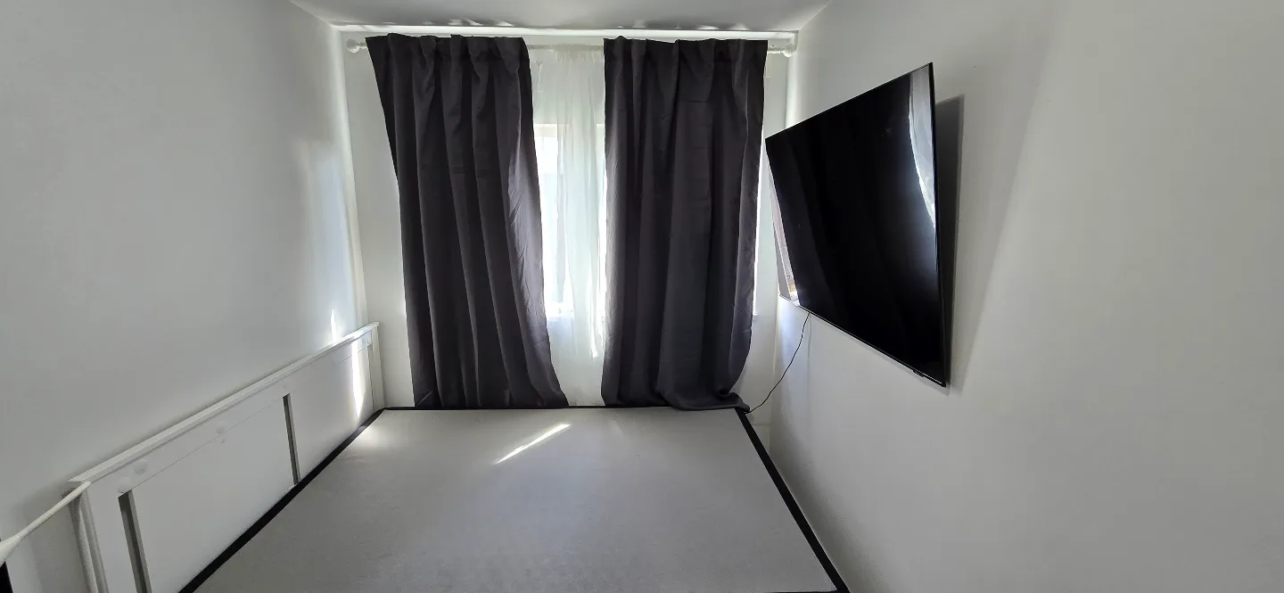 IKEA Queen Size Bed Frame, Mattress not included image indicator(5)