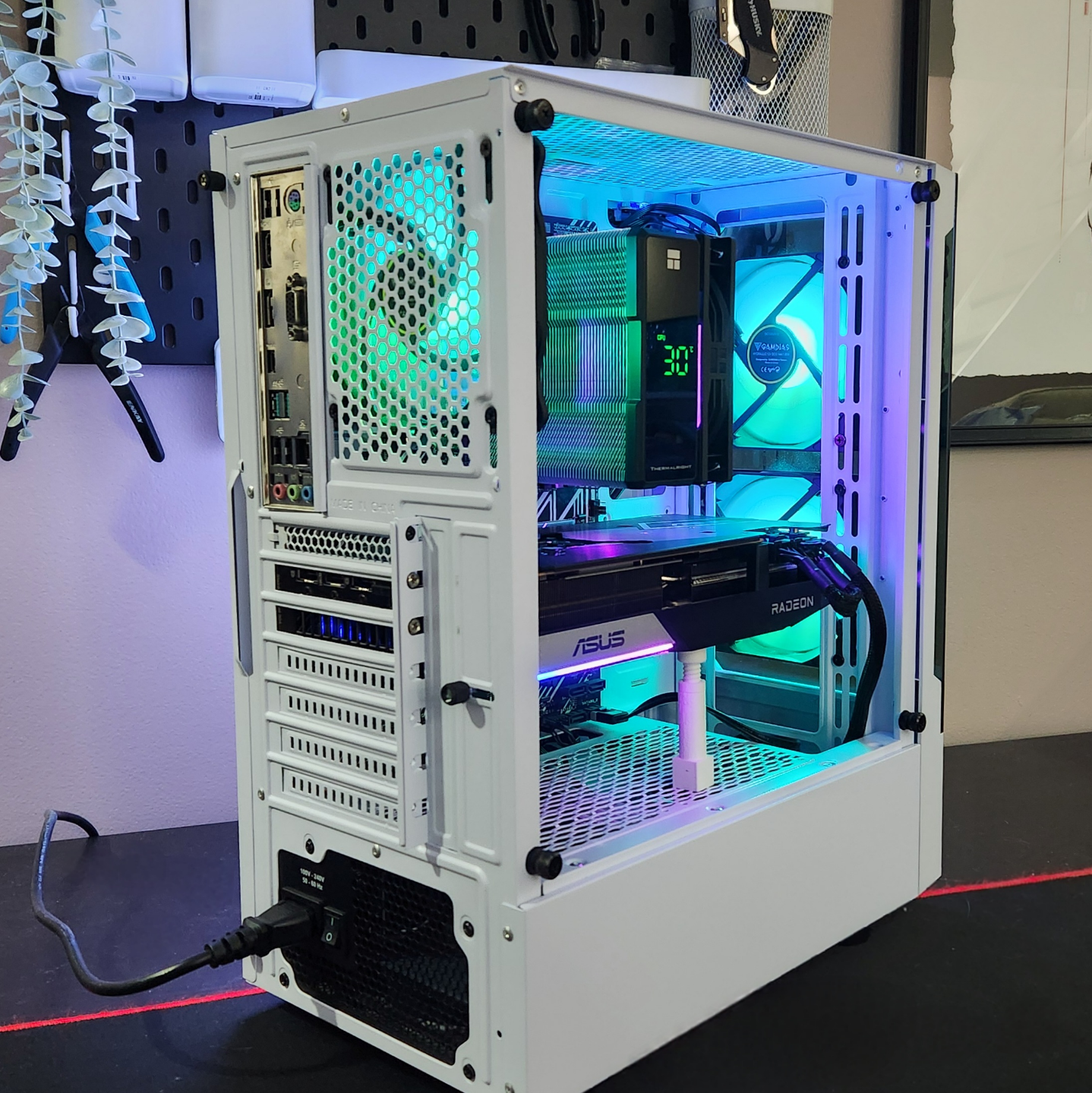 GOOD Gaming PC - RX 6750XT, i5-11400, 16GB RAM, 1TB SSD, WiFi - photo 5