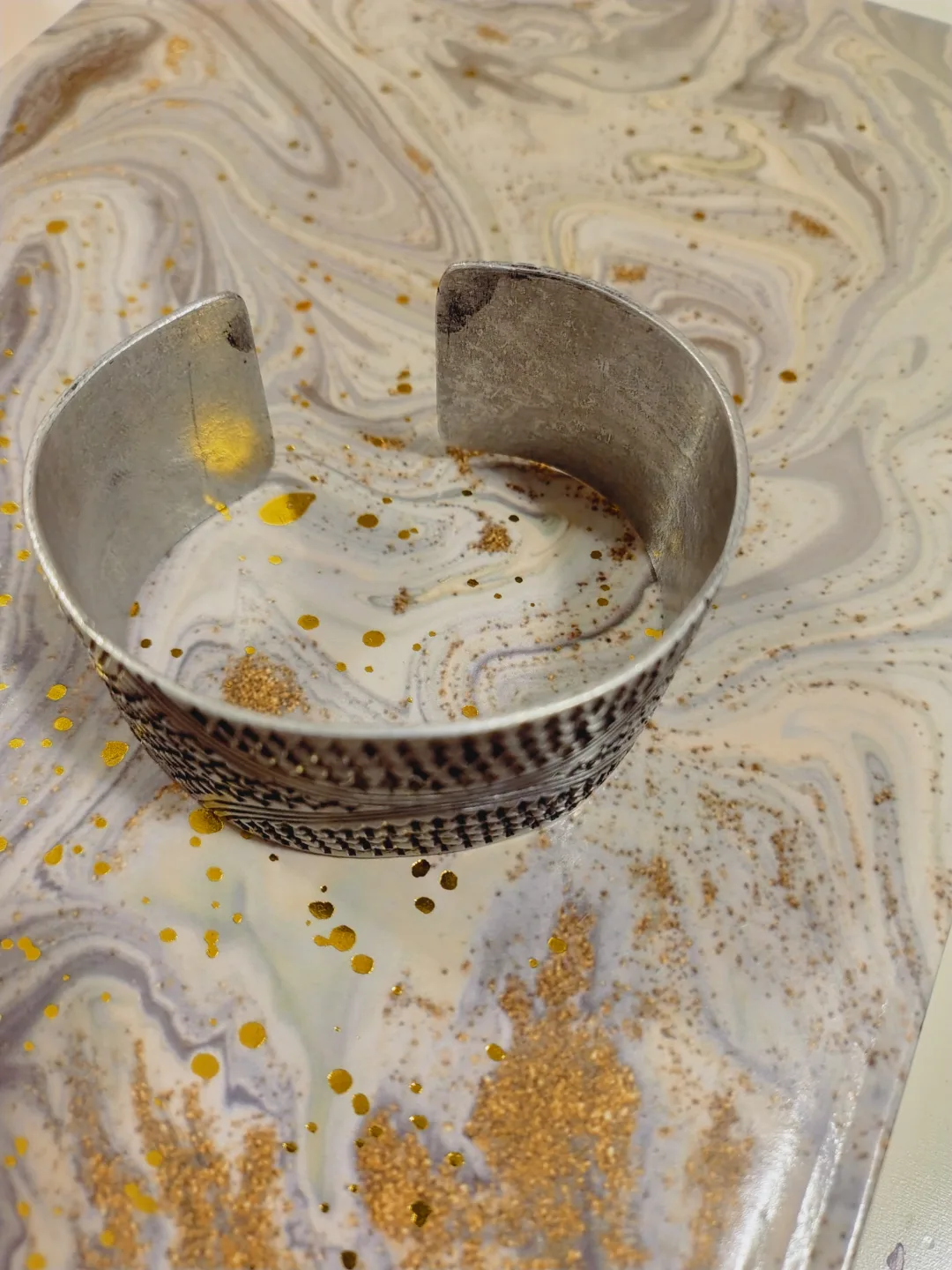 Unique Silver Cuff Bracelet image indicator(2)