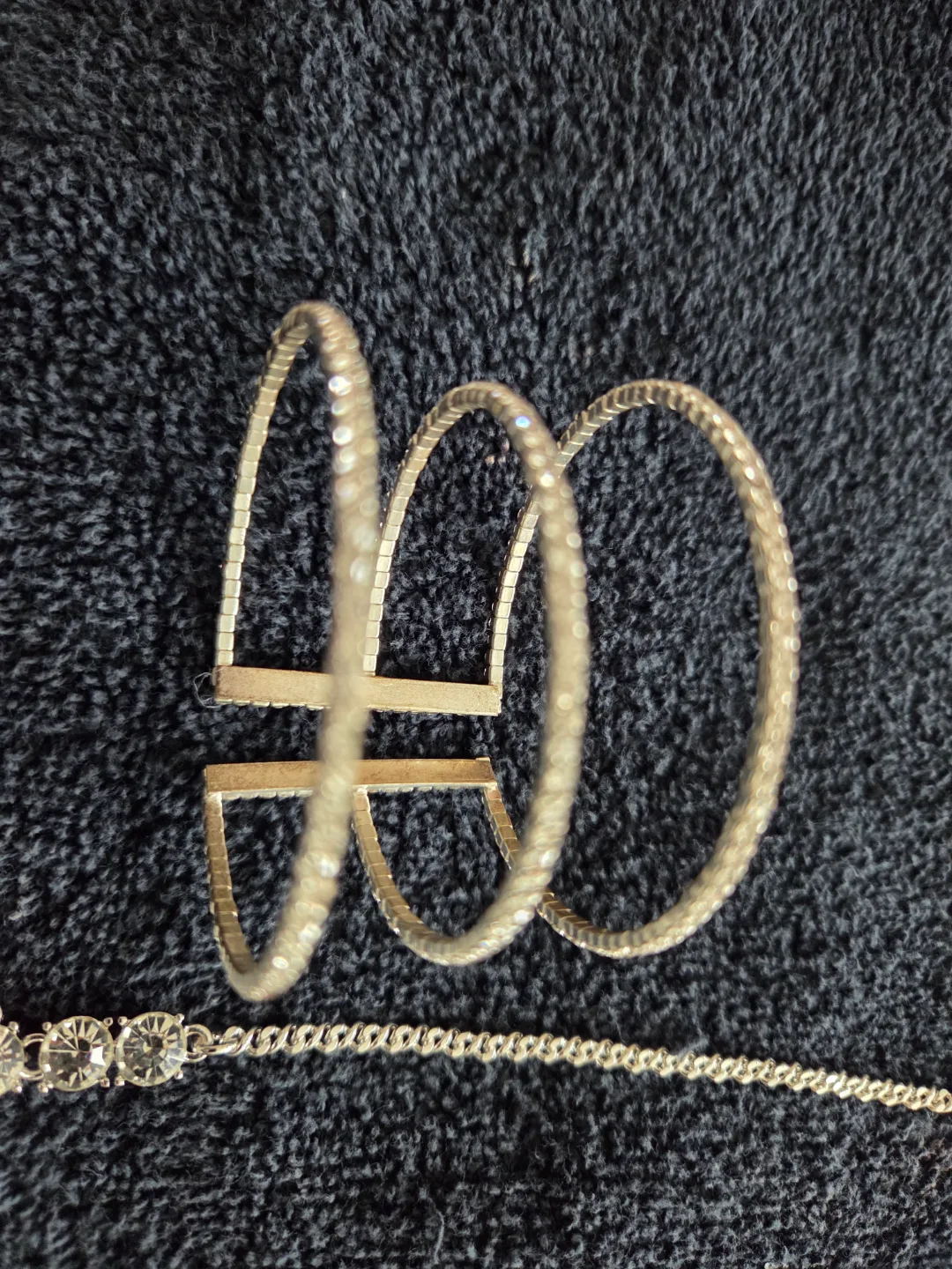 Rhinestone/SilverJewellery Set - Necklace, Bracelet & Earrings image indicator(3)