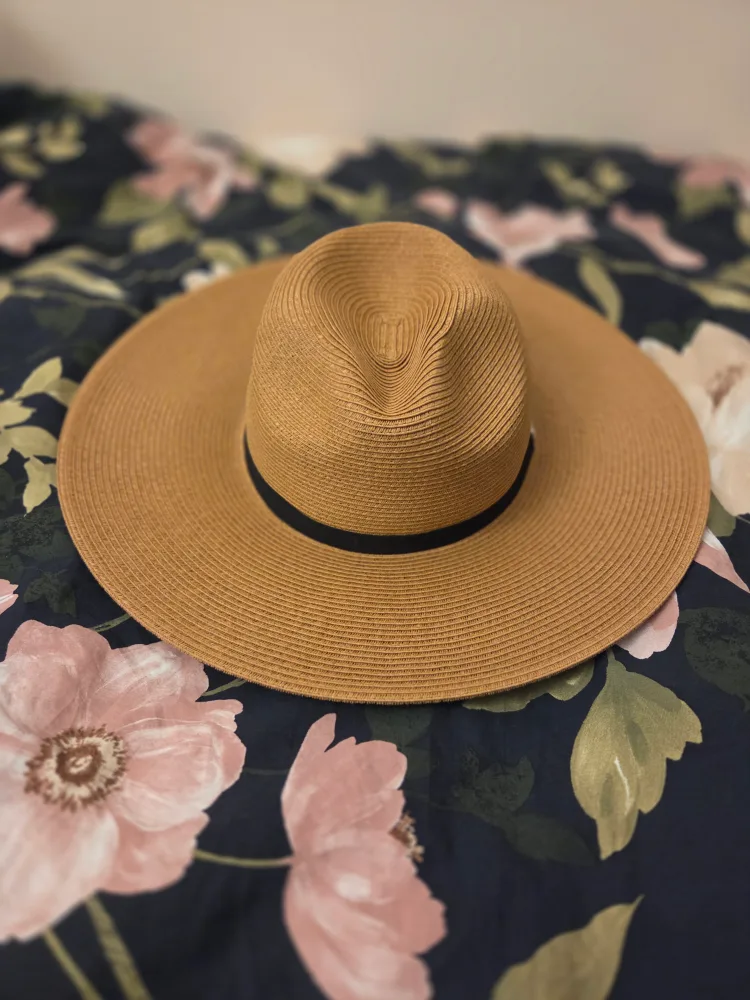 Sunday Afternoons Women's Size Medium Straw Hat thumbnail