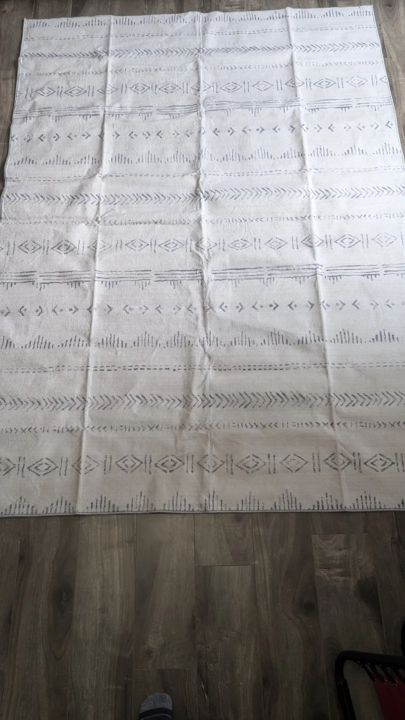 Off-White and Grey Tribal Pattern Rug image indicator(3)