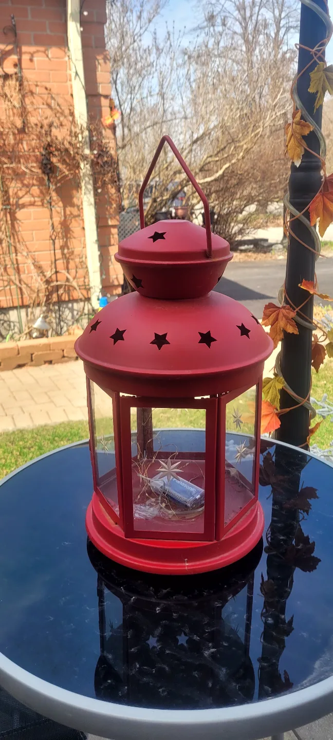 Red Metal Lantern with Star Cutouts image indicator(2)