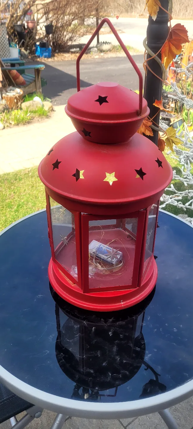 Red Metal Lantern with Star Cutouts image indicator(4)