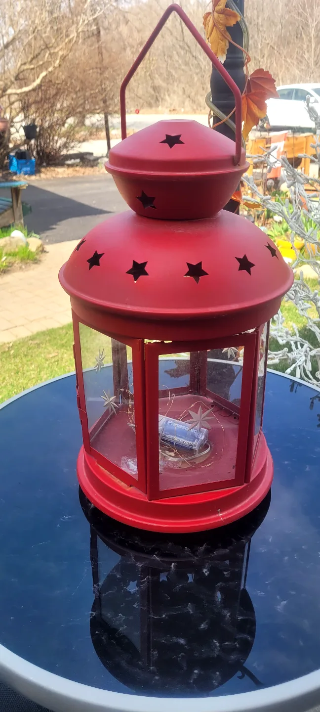 Red Metal Lantern with Star Cutouts image indicator(6)