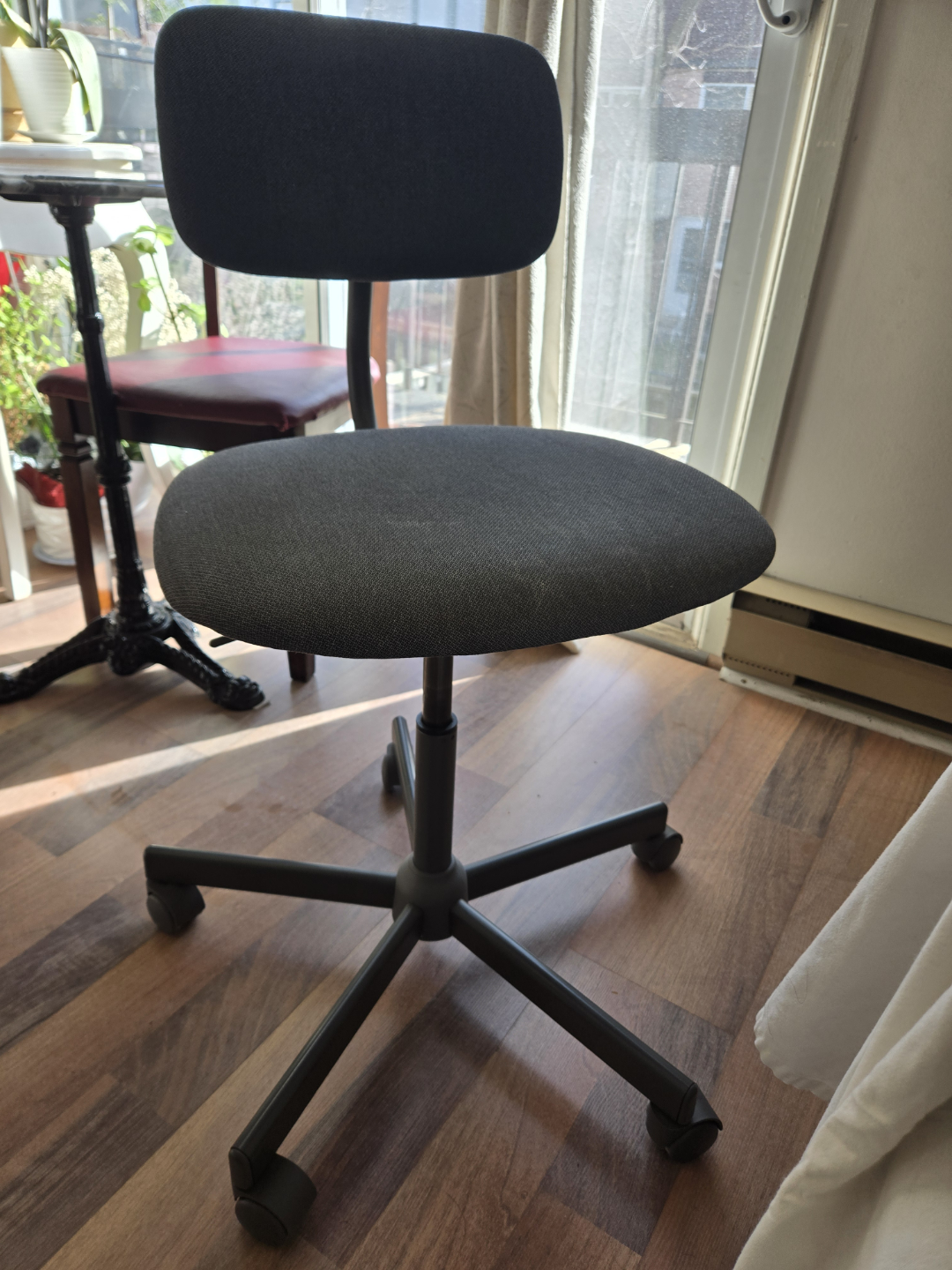 Grey Swivel Office Chair with Wheels