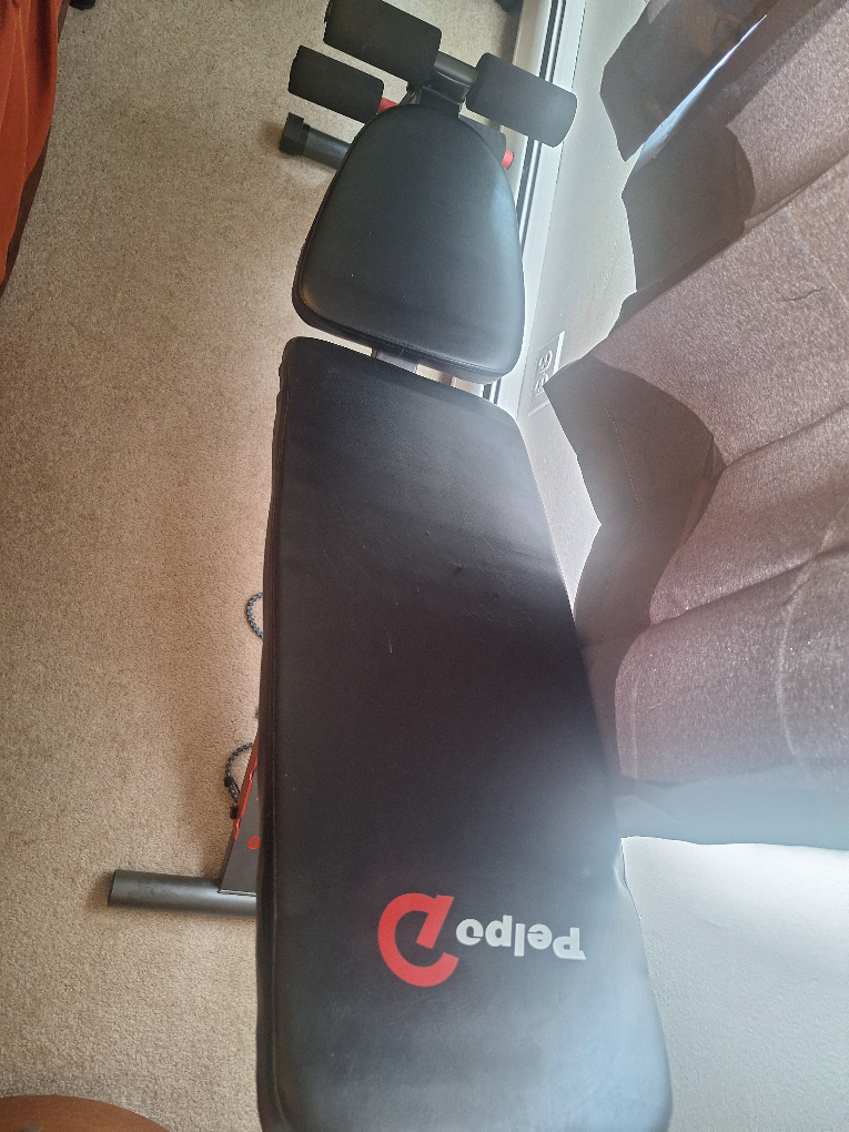 Pelpo Adjustable Weight Bench
