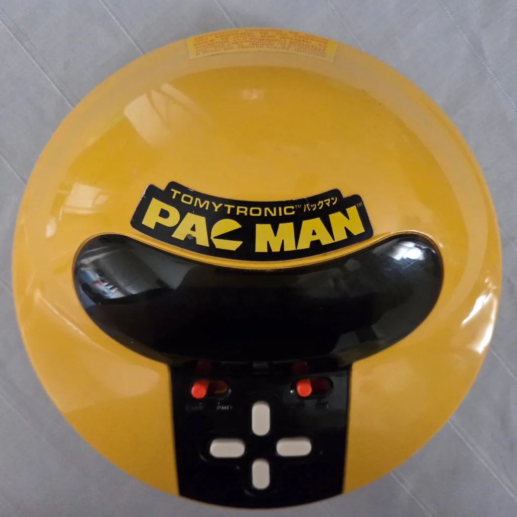 Vintage 1981 Tomytronic Pac Man Handheld Game image indicator(2)