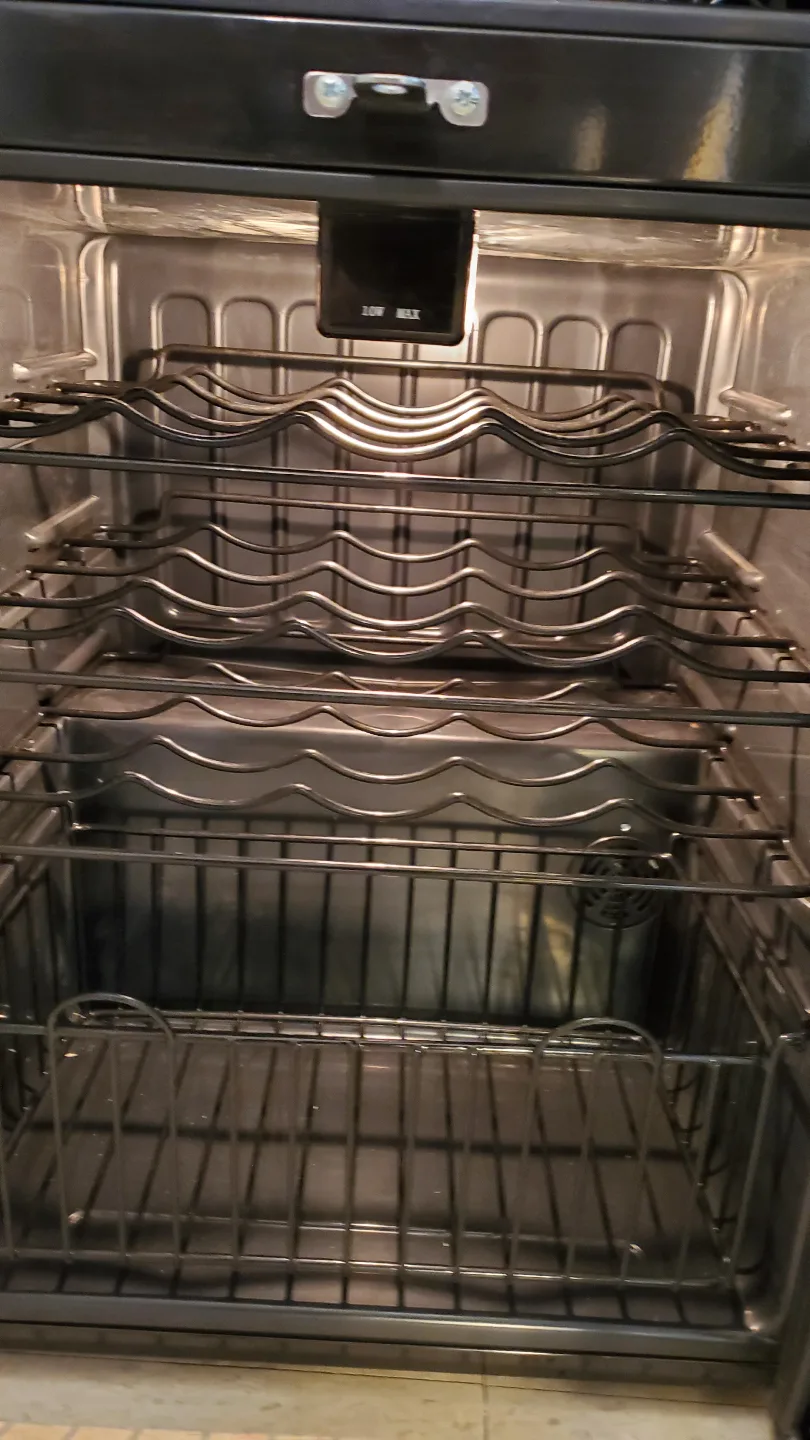 Salton Dual Zone Wine Cooler image indicator(3)