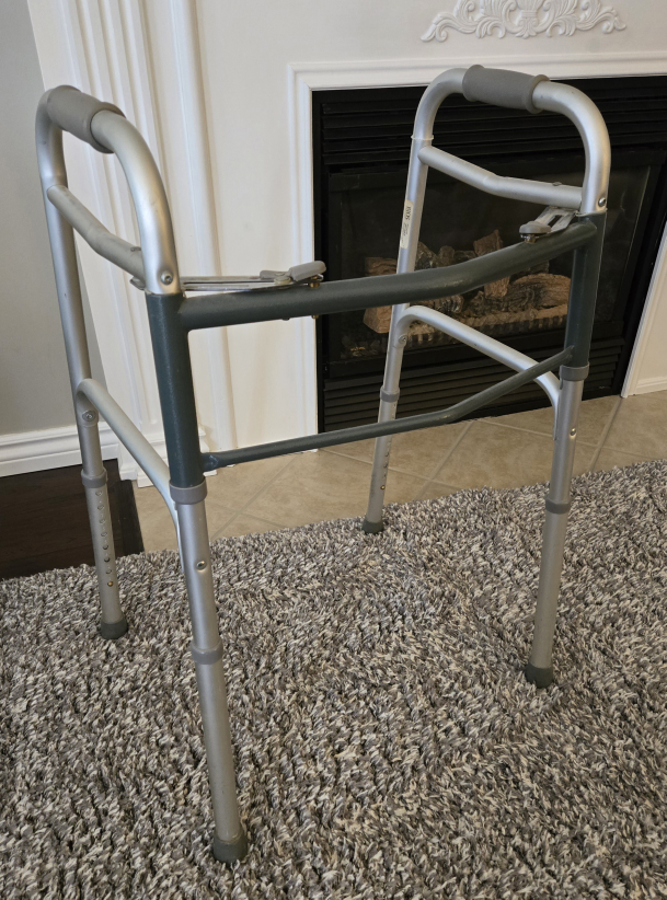 Used Aluminium Rollator Walker
