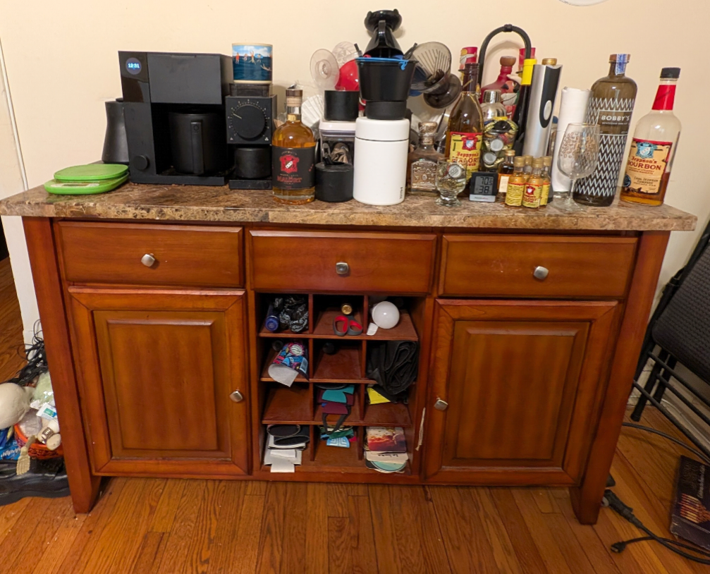 Wooden Bar Cabinet with Wine Rack