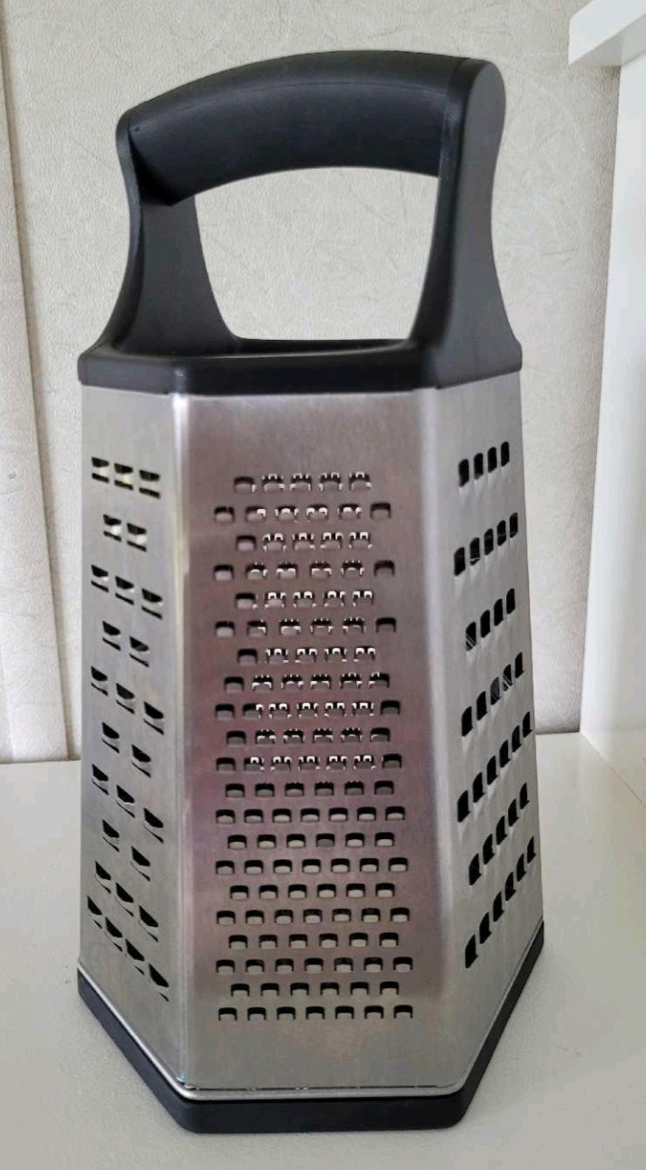 Multi-Grater with Handle