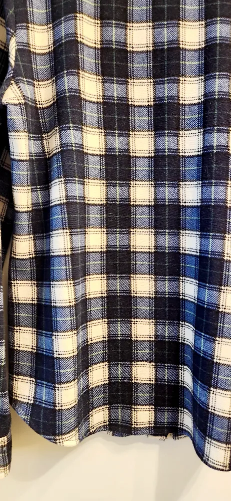 Women's Plaid Flannel Shirt image indicator(10)