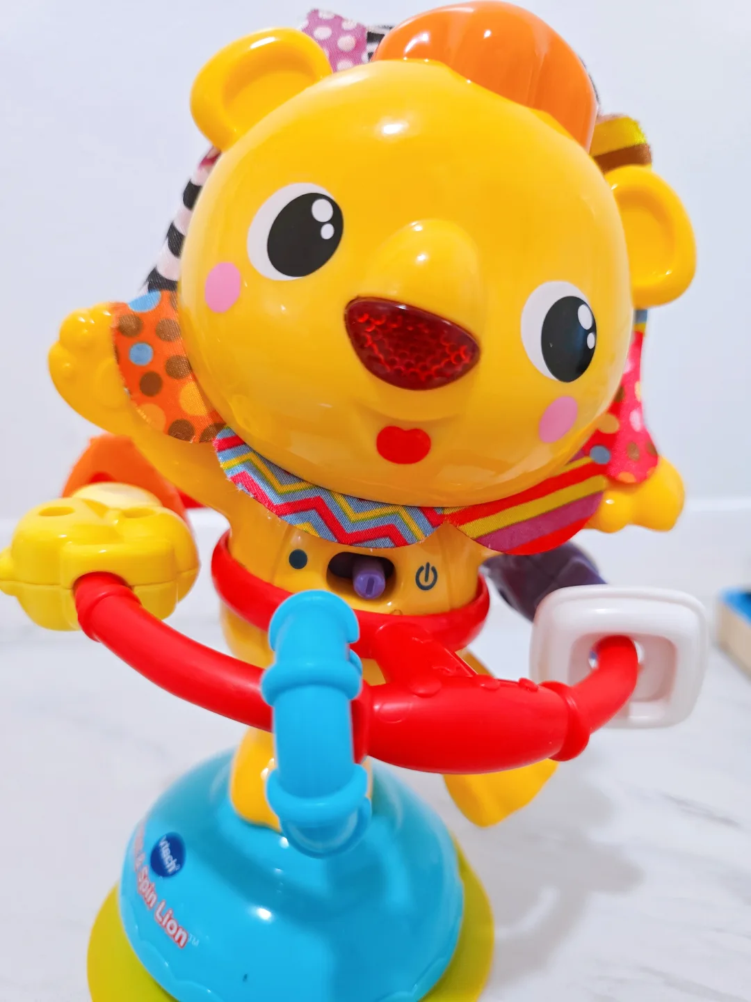 VTech Twist & Spin Lion Baby Toy image indicator(2)