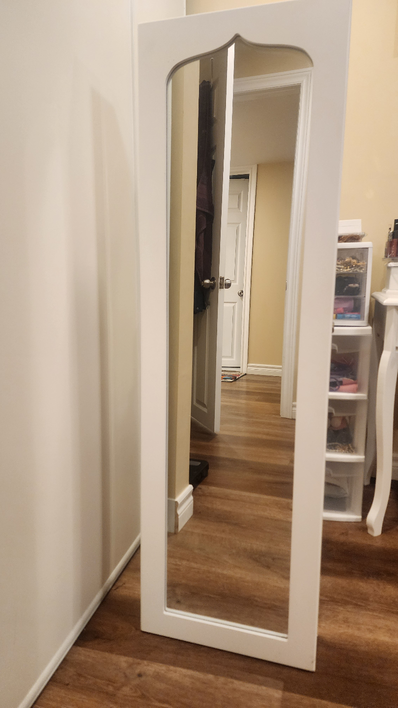 White Full-Length Mirrored Jewelry Cabinet - photo 2