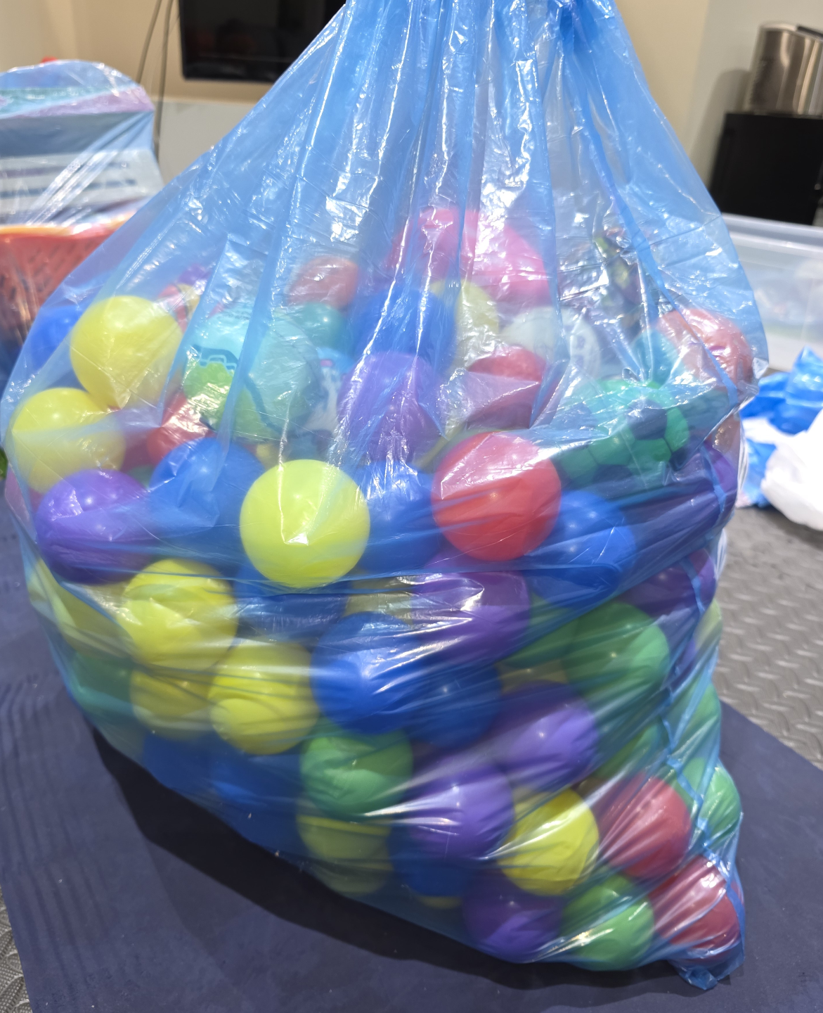 Large Bag of Play Balls x 264