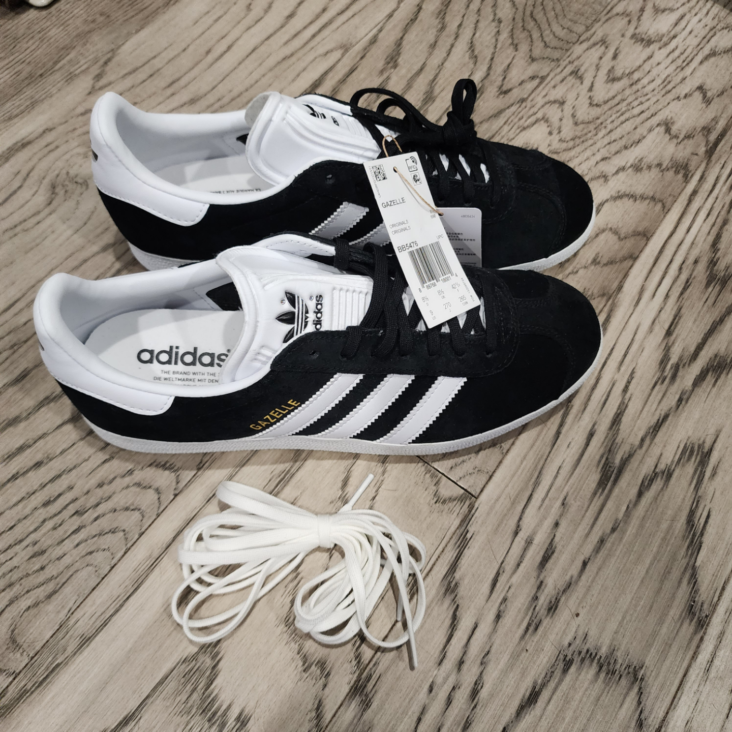Adidas Gazelle Suede Sneakers - Black/White -Mens Size 9 US - photo 2