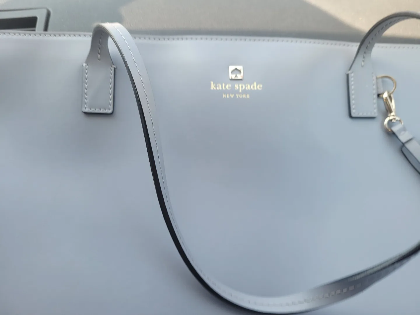 Kate Spade New York tote bag thumbnail
