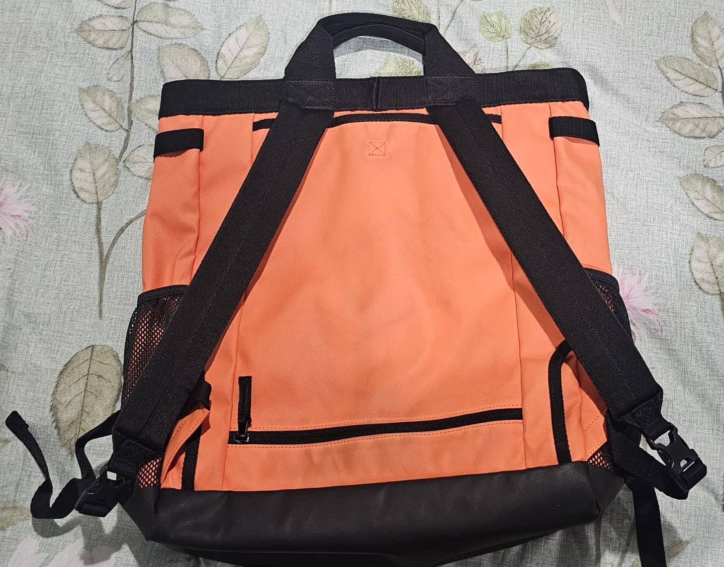 Oakley Coral Orange Backpack Tote Bag image indicator(2)