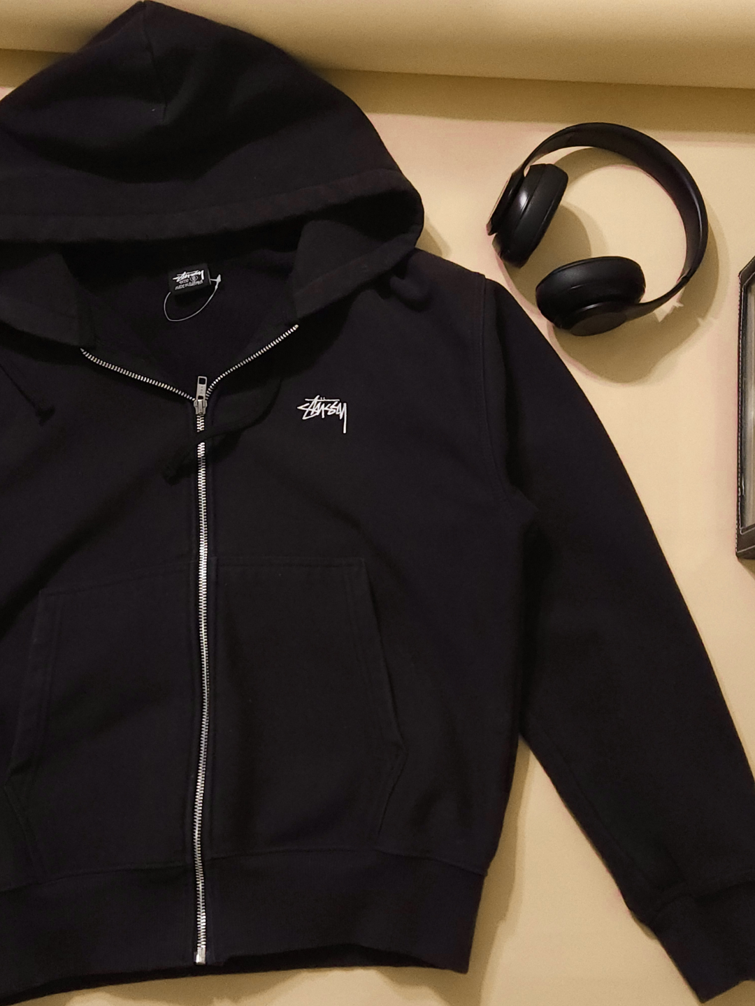 Stüssy Black Zip-Up Hoodie - photo 3