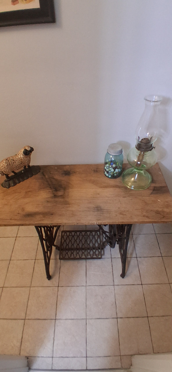 Vintage Singer Sewing Machine Table