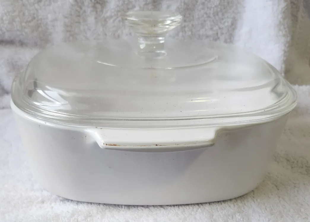 CorningWare A-2-B 2L Cornflower Blue Dish with Lid image indicator(4)
