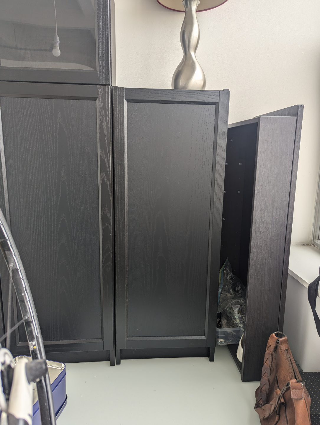 five-piece set of  Ikea. Billy bookcases with doors - photo 2