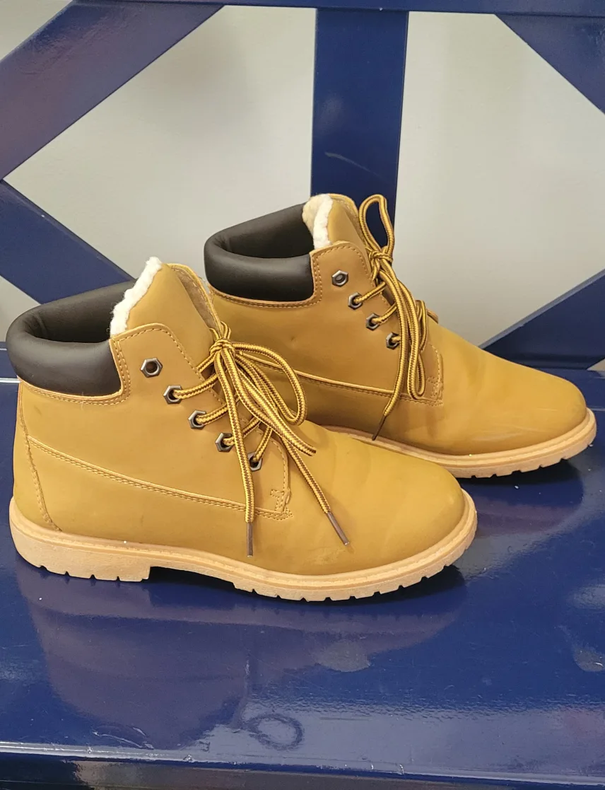 🥕 Fall Boots For Youth Size 5 Urban Heritage Boots image indicator(4)