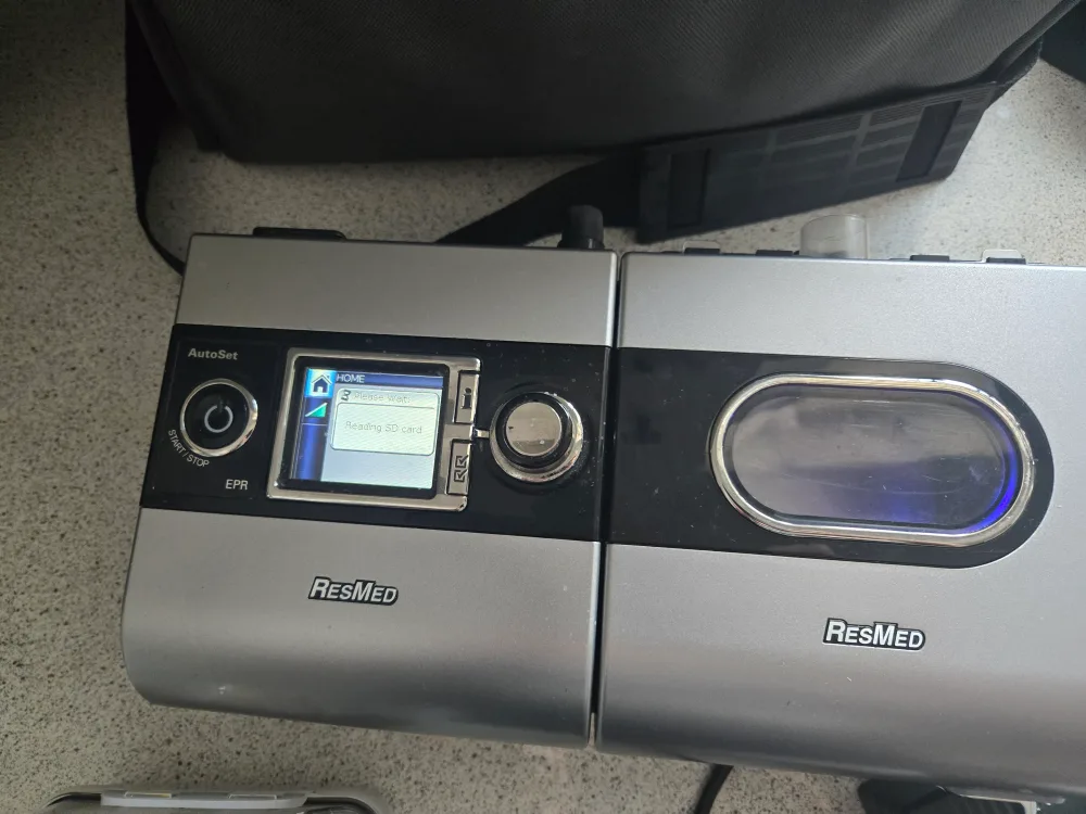 ResMed AutoSet CPAP Machine with Accessories image indicator(2)