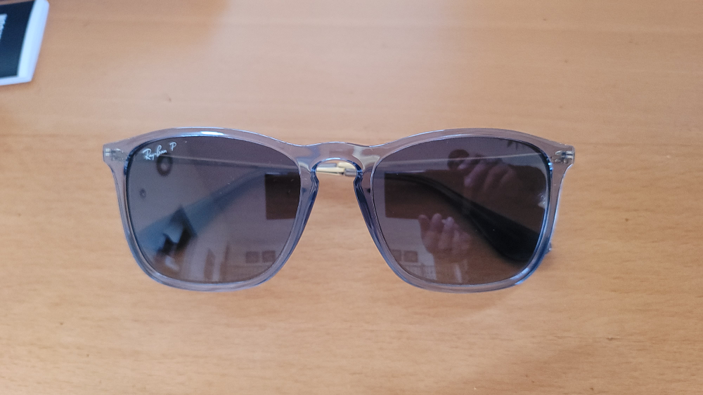 Brand New Ray-Ban RB4187 Chris - Never Worn! - photo 4