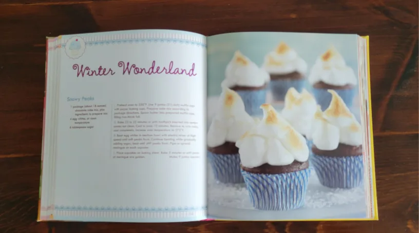The Cupcake Bible Cookbook - 150+ Recipes 💚 image indicator(2)